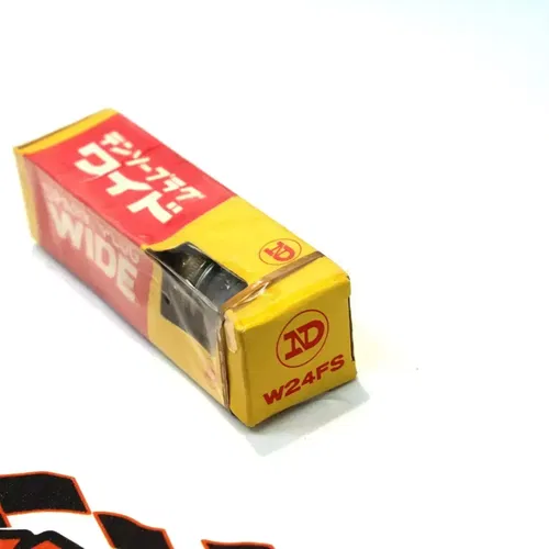 Nippondenso Denso W24FS Wide Spark Plug