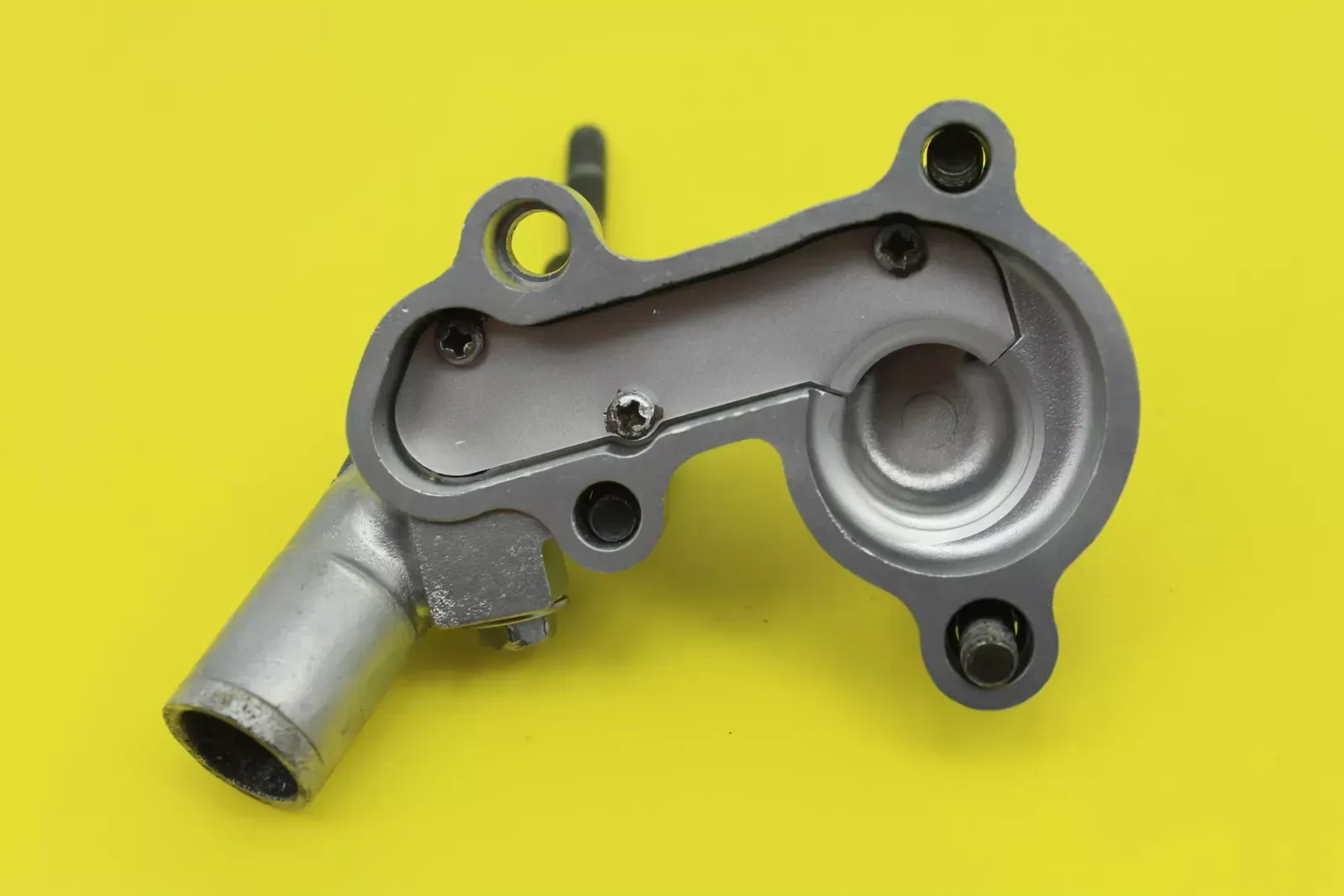 2001 Suzuki Rm80 Engine Water Pump Housing Cover