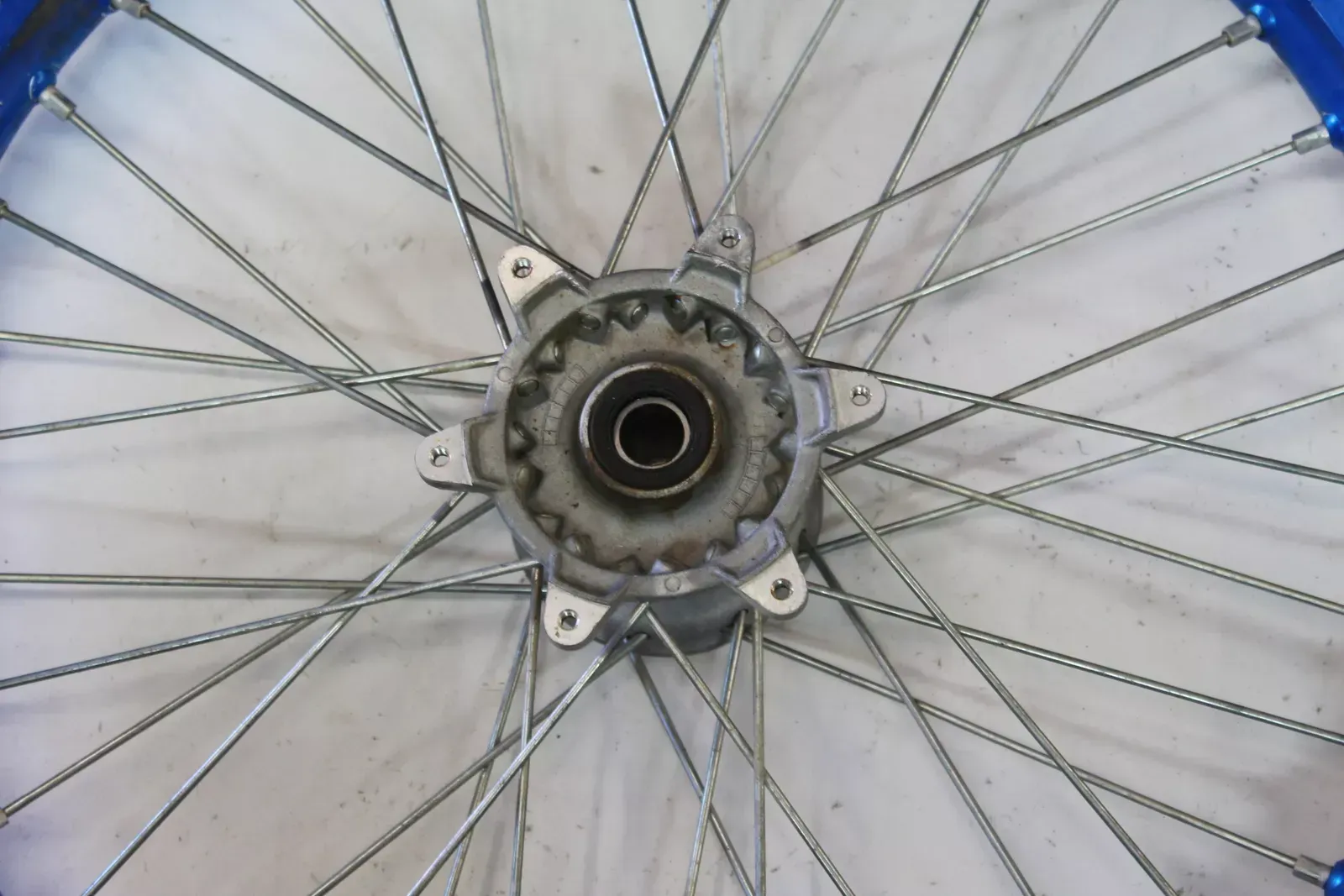 2003 Yamaha Yz450f Front Wheel Rim