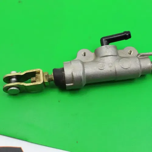 2001 Kawasaki Klx300r Rear Back Brake Master Cylinder