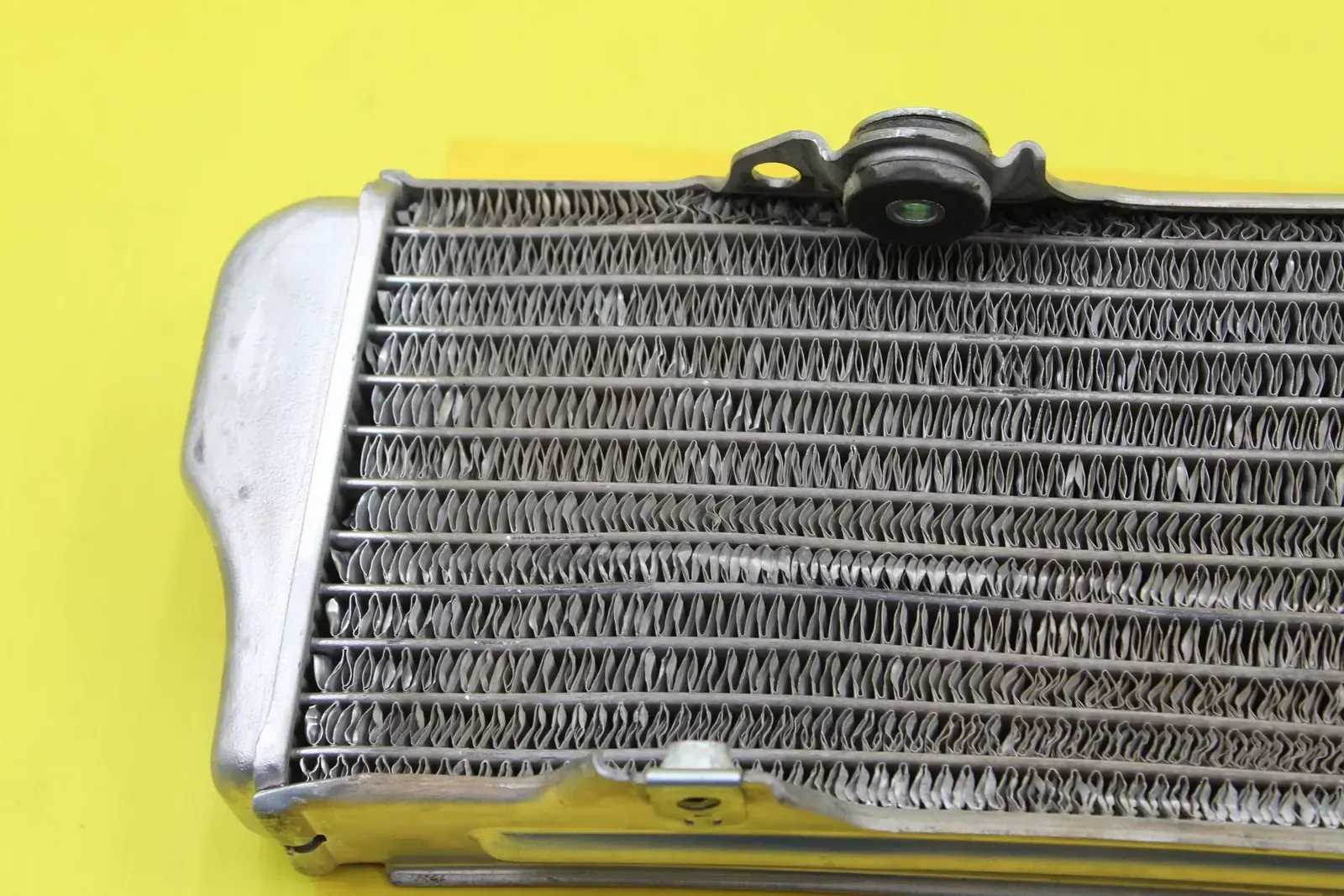 2007 Suzuki Rmz250 Left Engine Motor Cooling Cooler Radiator