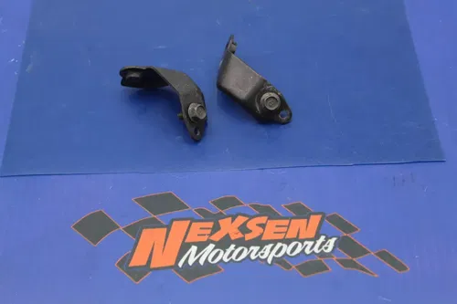 2006 Yamaha Yfz450 Front Head Lights Mounting Bracket
