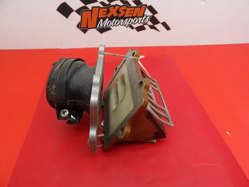 2003 Honda CR250R Intake Reed Valve Assembly Boot 14100-KZ3-L31