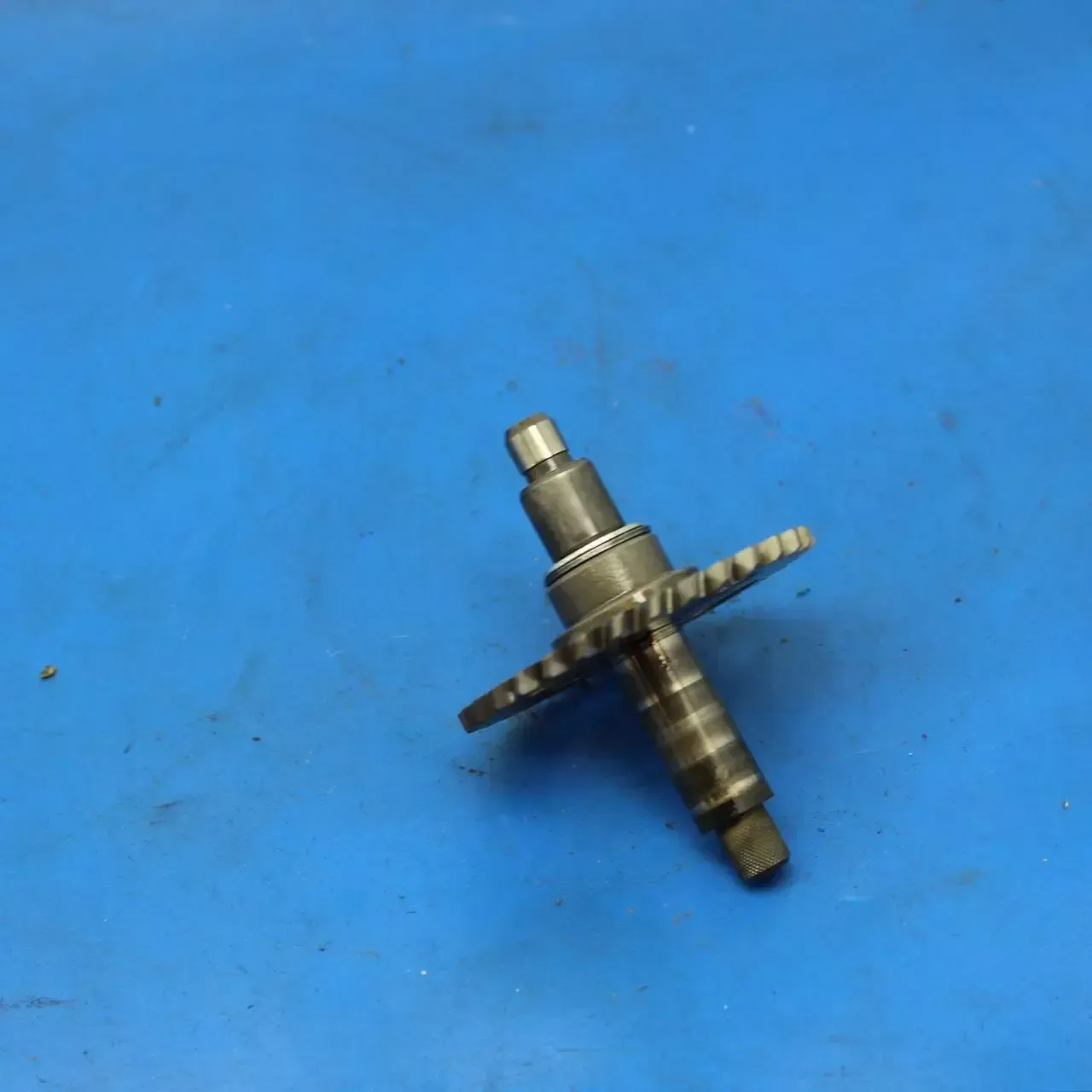 1982 Yamaha Yz250 Engine Water Pump Shaft