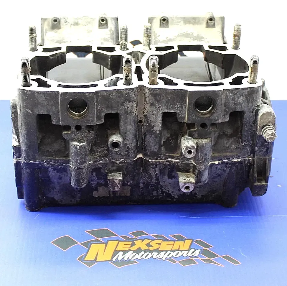 🏁Engine Motor Crankcase Crankcases Block – Fits 2002 Polaris Freedom