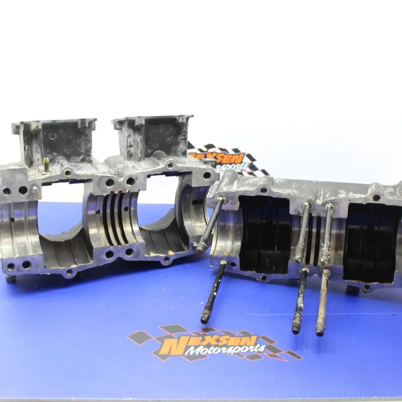 🏁Engine Motor Crankcase Crankcases Block – Fits 2002 Polaris Freedom