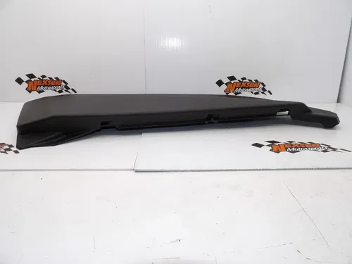 2022 Can-Am Maverick X3 Turbo Front Right Lower Door Panel 705010272