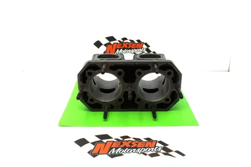 1992 Kawasaki Jet Ski 440 Engine Motor Piston Cylinders Block Jug 68mm Bore Size