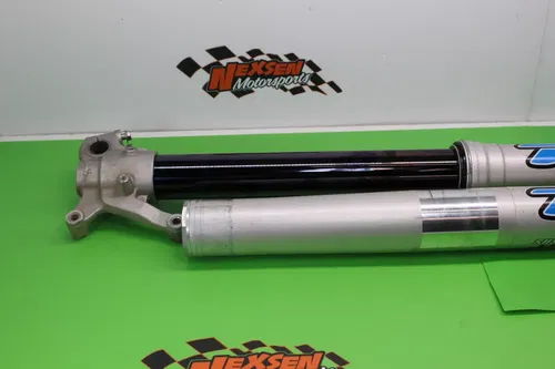 2017 Kawasaki Kx250f Right Left Front Suspension Forks Shocks