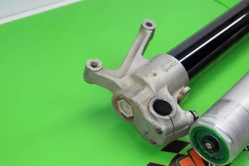 2017 Kawasaki Kx250f Right Left Front Suspension Forks Shocks