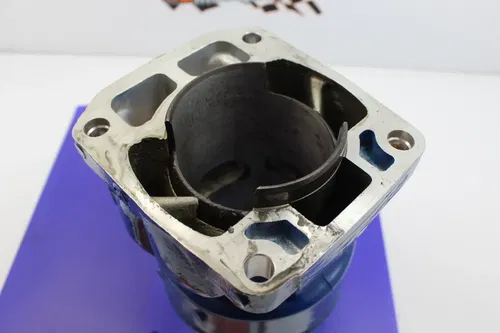 1995 Polaris Sl 750 Engine Motor Piston Cylinders Block Jug