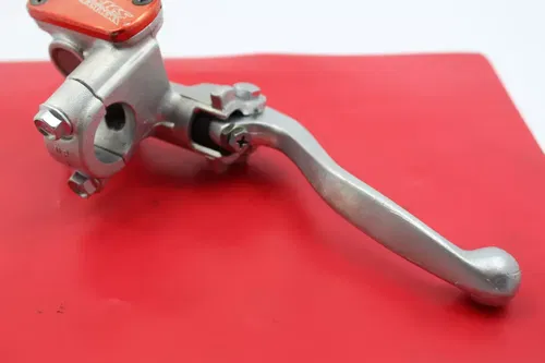 2005 Honda Crf250r Front Brake Master Cylinder W/ Lever