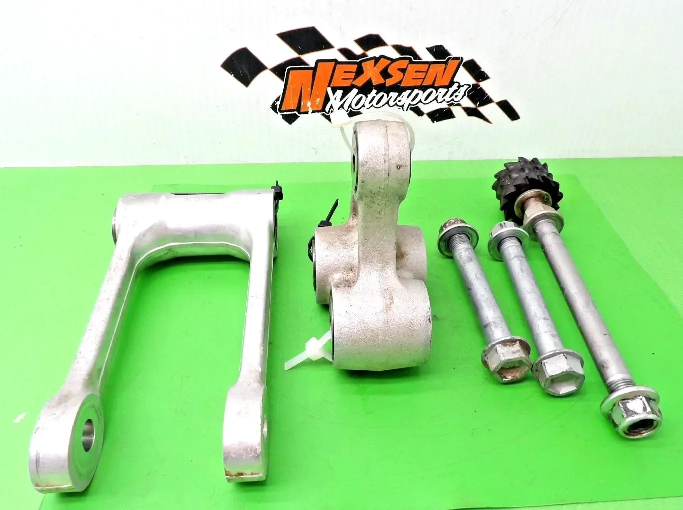 2007 Kawasaki KX250F Rear Shock Linkage Suspension Set 39111-0022