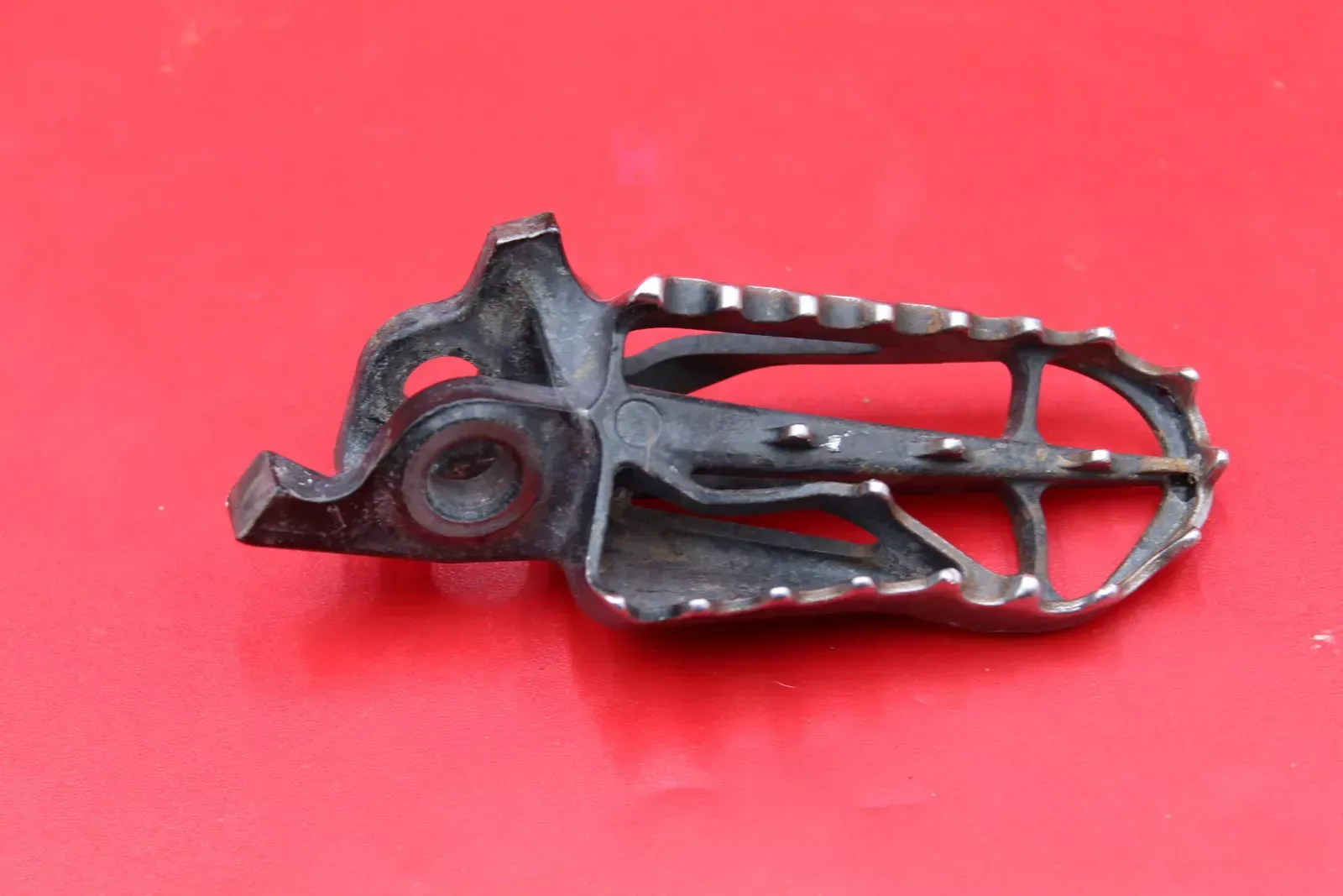 2007 Honda Crf250r Left And Right Foot Rest Peg