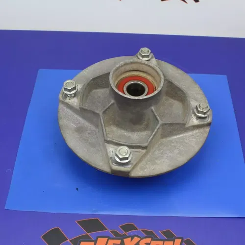 2000 Polaris Trail Boss 325 Front Wheel Right Hub