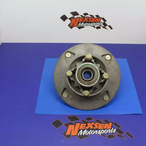 2000 Polaris Trail Boss 325 Front Wheel Right Hub