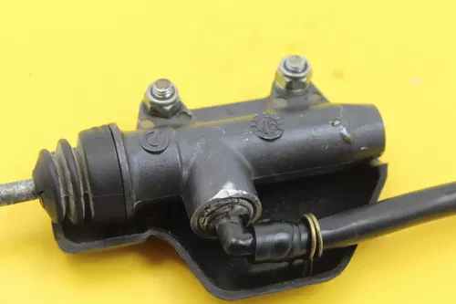 1999 Husaberg Fe501e Rear Back Brake Master Cylinder W Reservoir