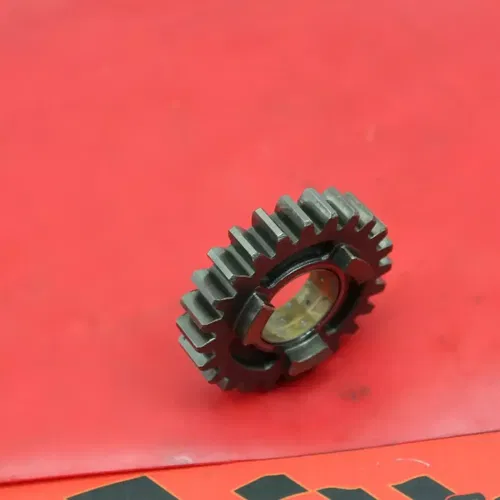 1982 Honda Cr480r Transmission Mainshaft Fourth Gear 24T