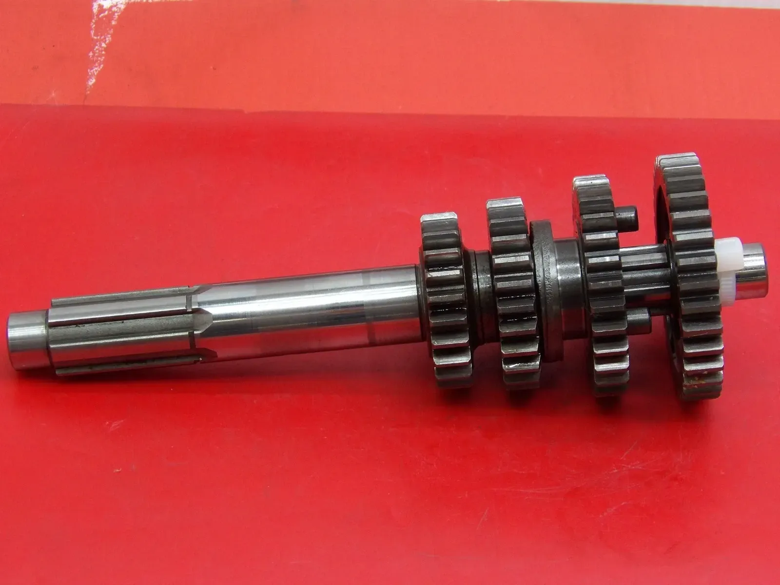 🏁 Transmission Countershaft Assembly 23T – Fits 1978 Honda ATC90