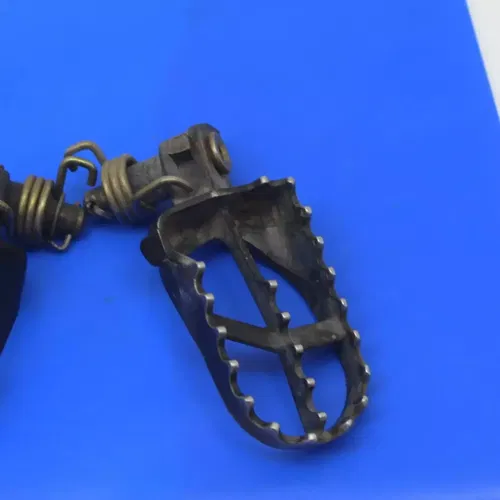 2004 Yamaha Wr450f Left Right Foot Rests Pegs