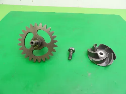 2012 Kawasaki KX250F Water Pump Impeller W/ Drive Gear 59256-1065