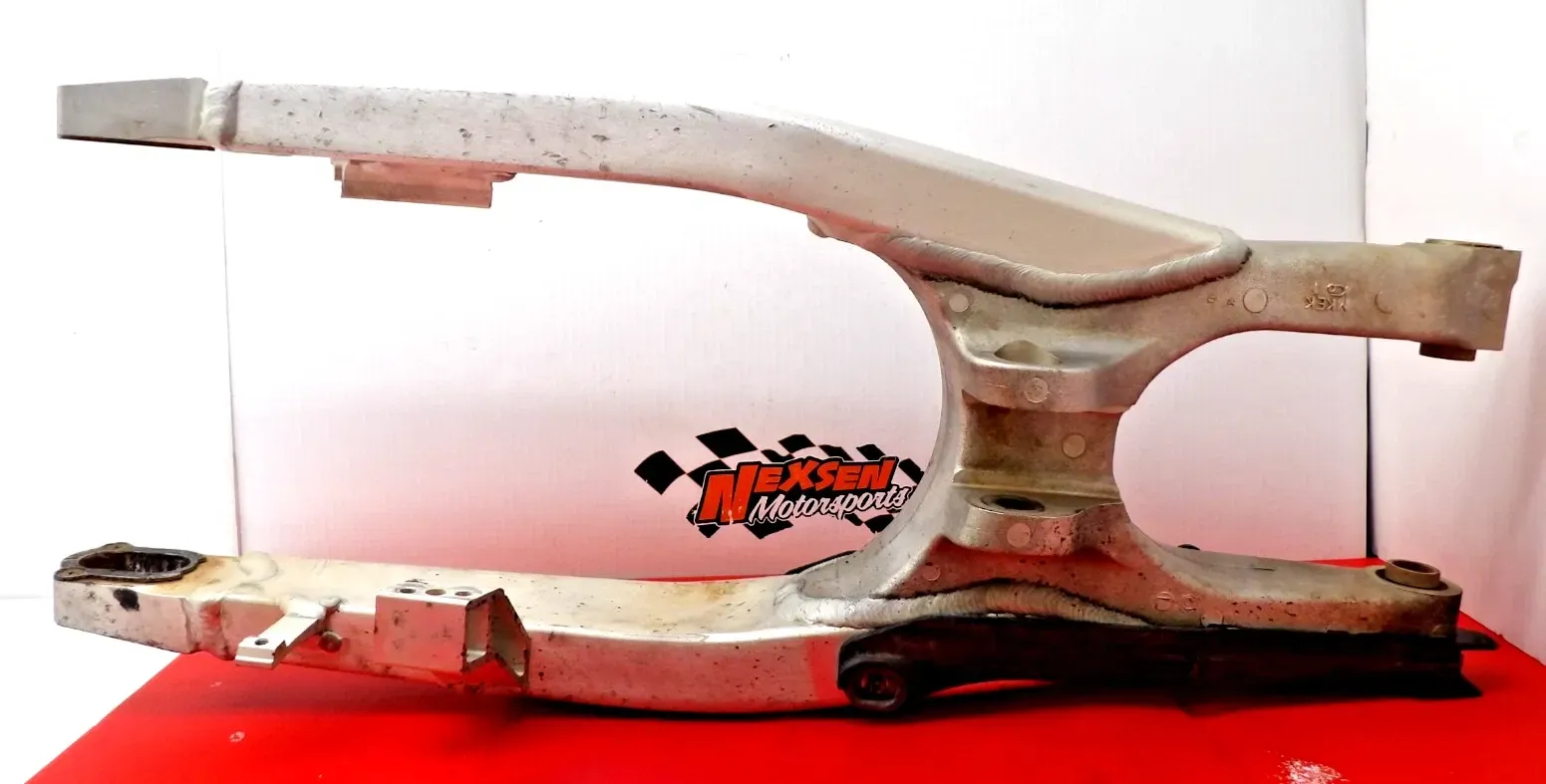2023 Honda CRF250R Rear Suspension Swingarm Chassis Arm 52200-MKE-AF0