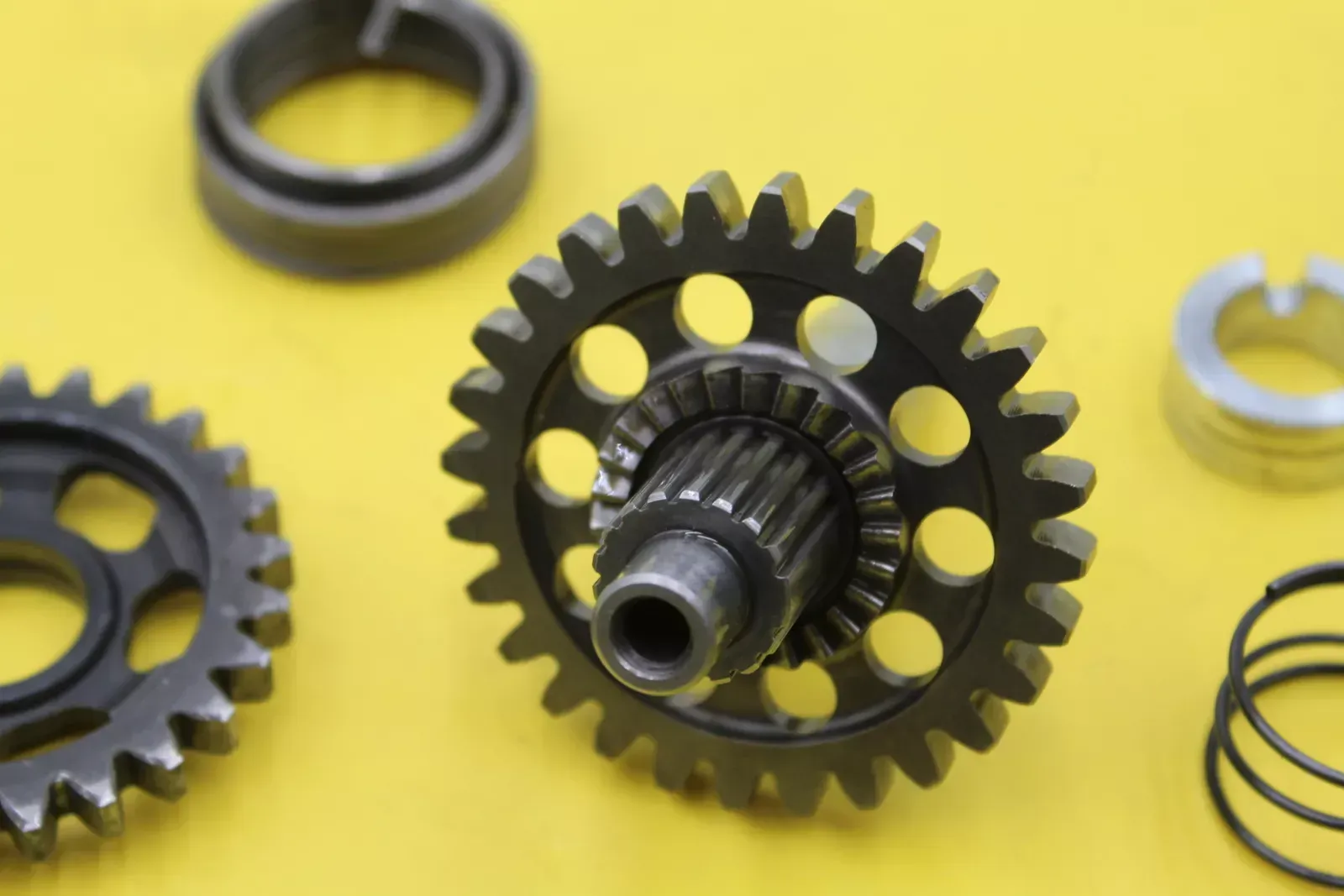 2007 Suzuki Rmz250 Kickstart Kick Start Shaft W Idler Gear