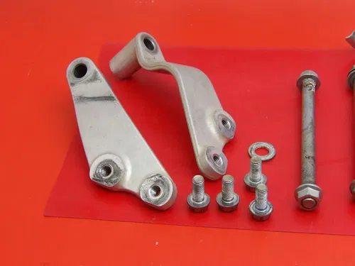 2007 Honda CRF450R Full Engine Motor Mount Set w/ Bolts – 50407-MEN-850 50408-ME