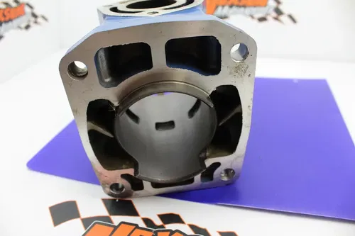 Polaris  Sl750 Engine Motor Piston Cylinders Block Jug