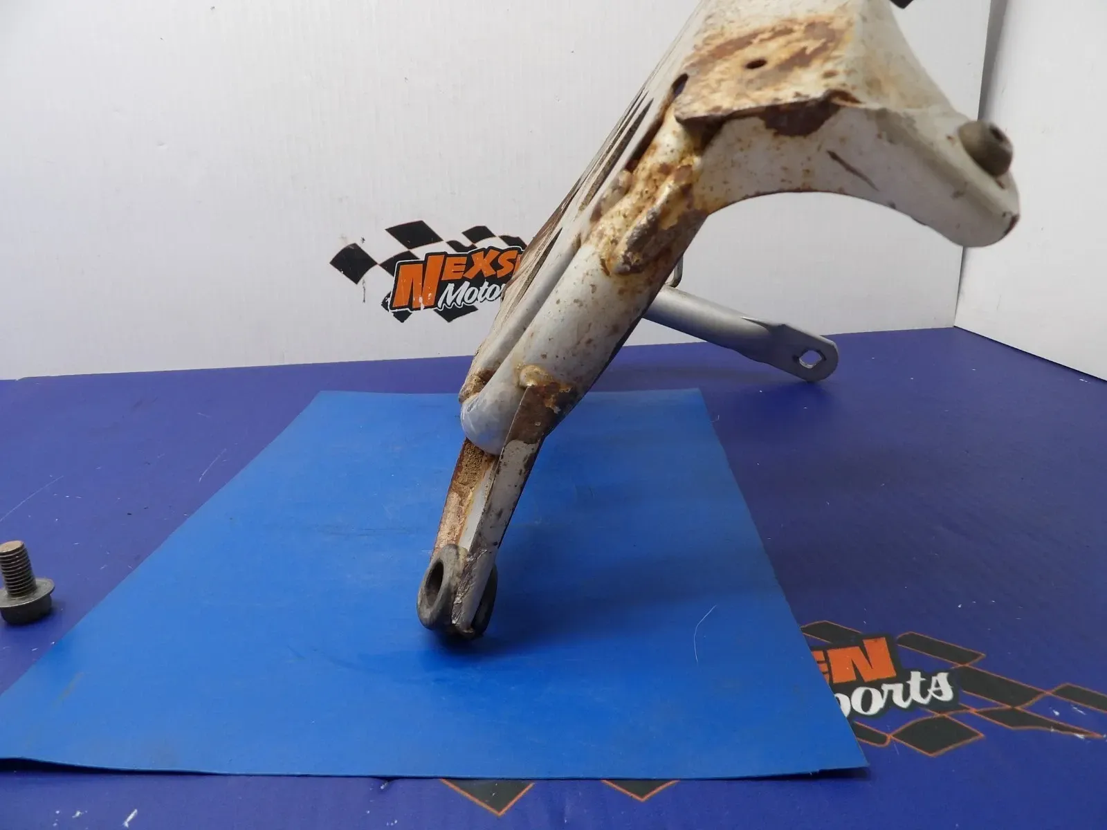 2001 Yamaha Blaster 200 Right RH Footrest Guard Footwell 3JM-27446-00-00