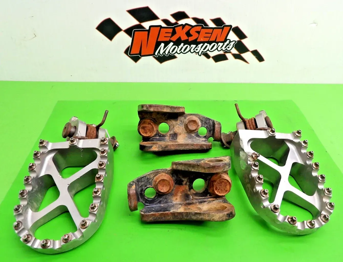 2017 Kawasaki KX450F Tusk Foot Rest Pegs Left & Right Aftermarket Set