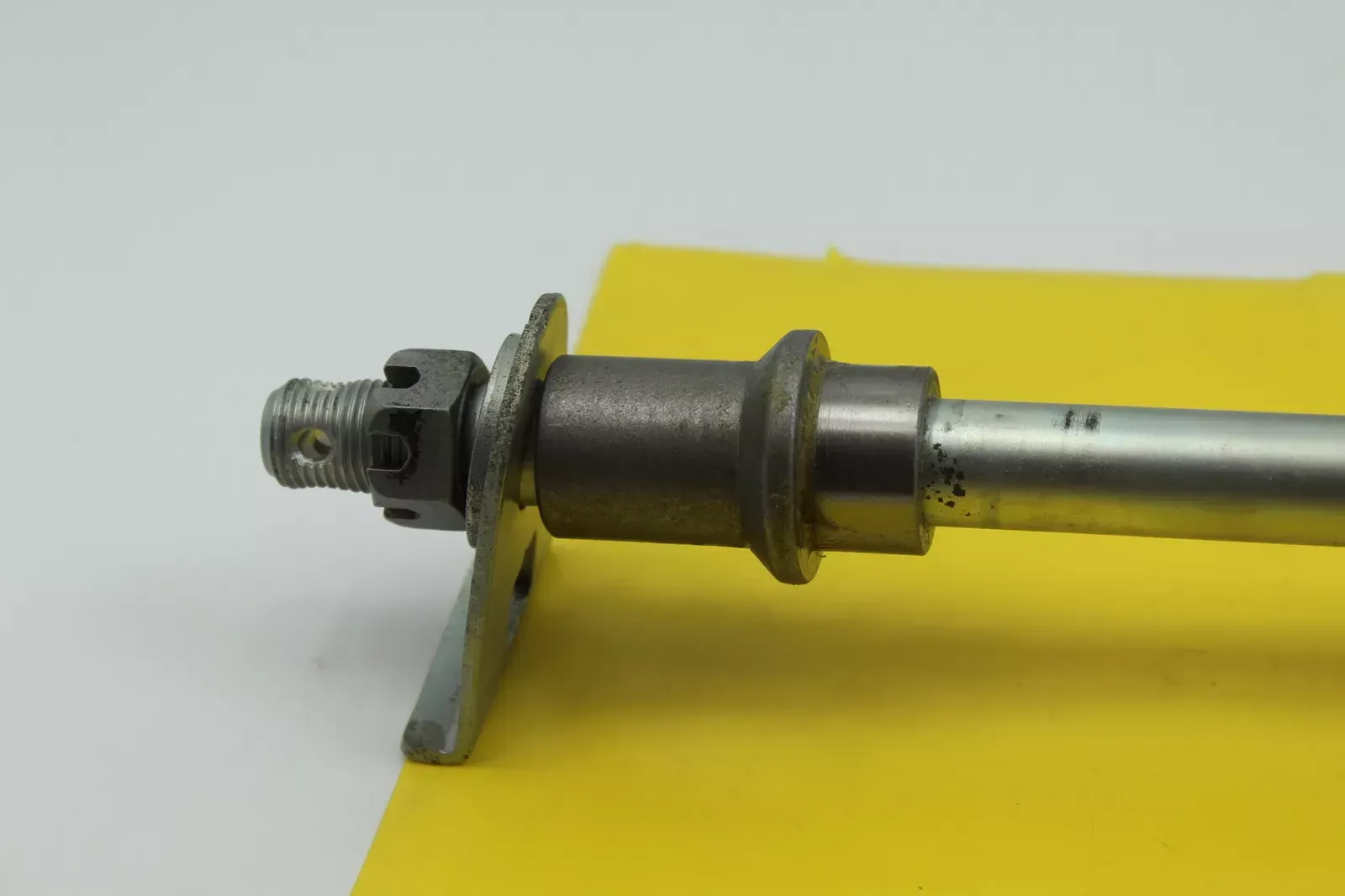 1999 Suzuki Katana 600 Gsx600f Rear Back Swingarm Bolt Suspension Pivot Axle