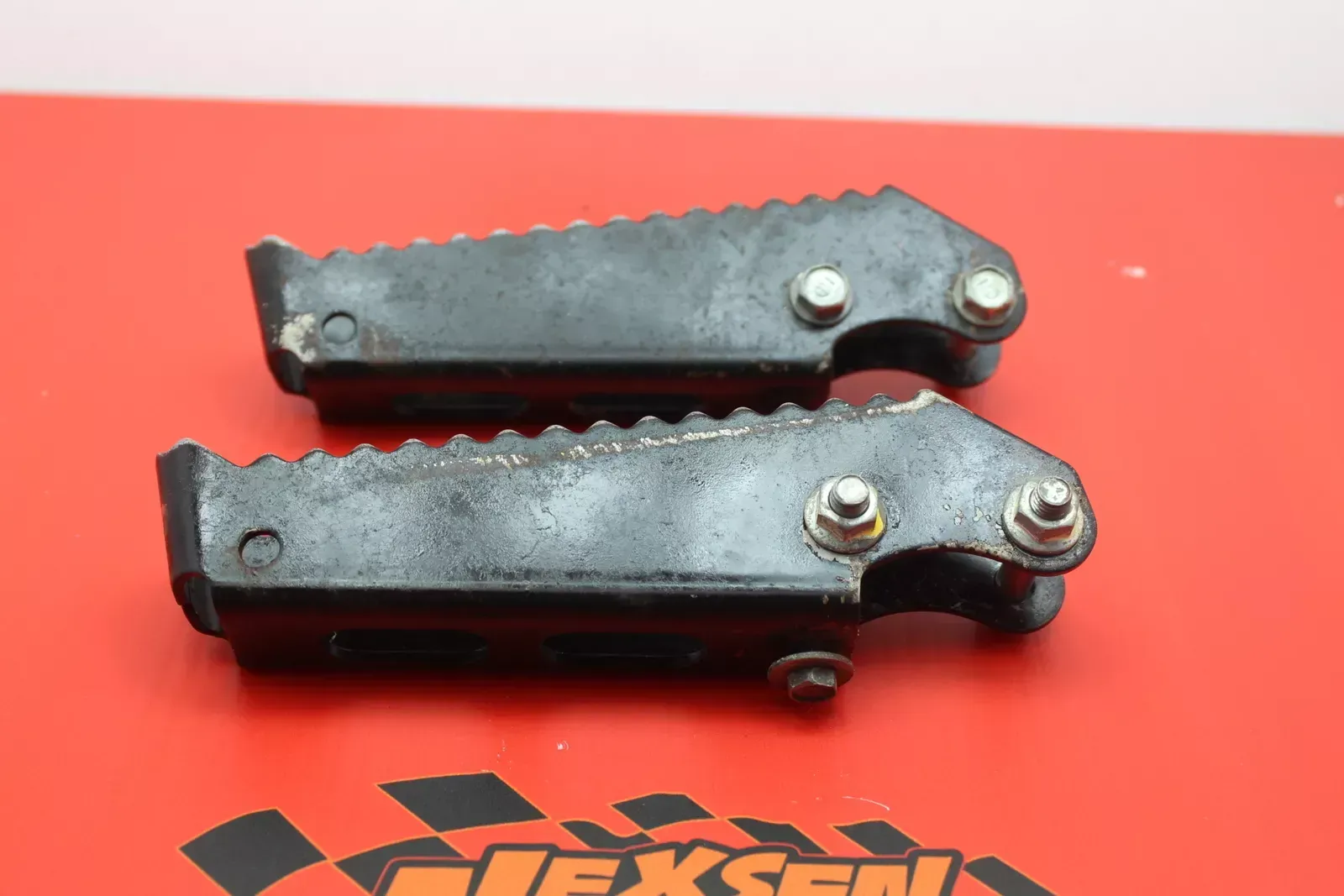 2004 Honda Sportrax 250 Left Right Foot Rests Pegs Steps