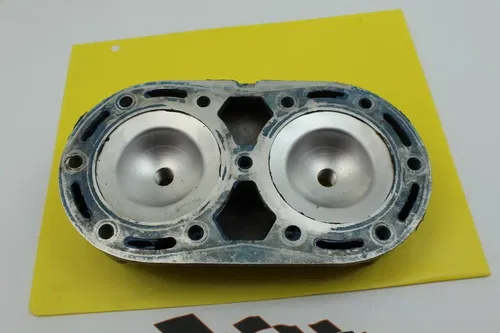 1996 Tigershark Monte Carlo 640 Engine Top End Cylinder Head