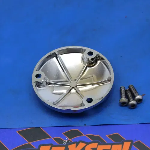 2004 Yamaha V Star XVS1100 Right Crankcase Cover