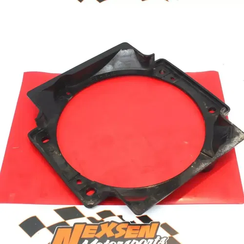 2000 Polaris Trail Boss 325 Oil Cooler Fan Shroud