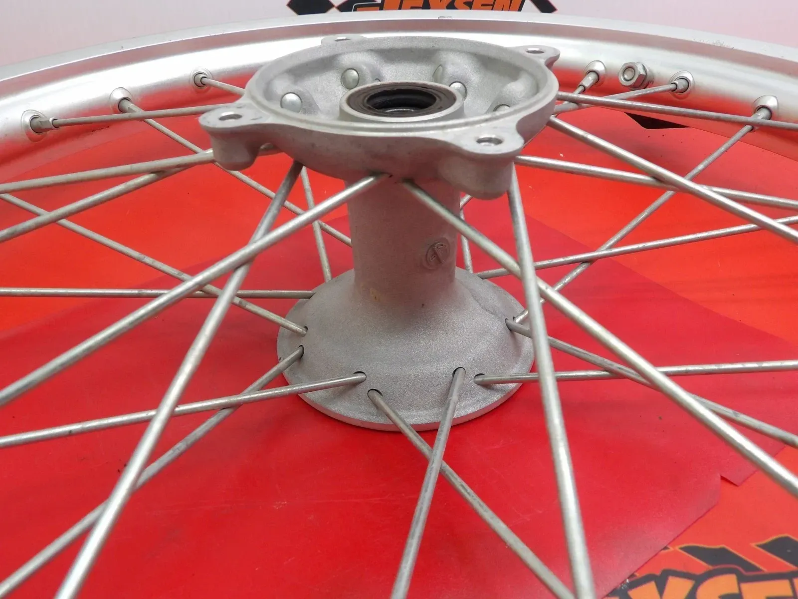 2007 Honda CRF150R Front Wheel Hub Rim Assembly 44650-KSE-670