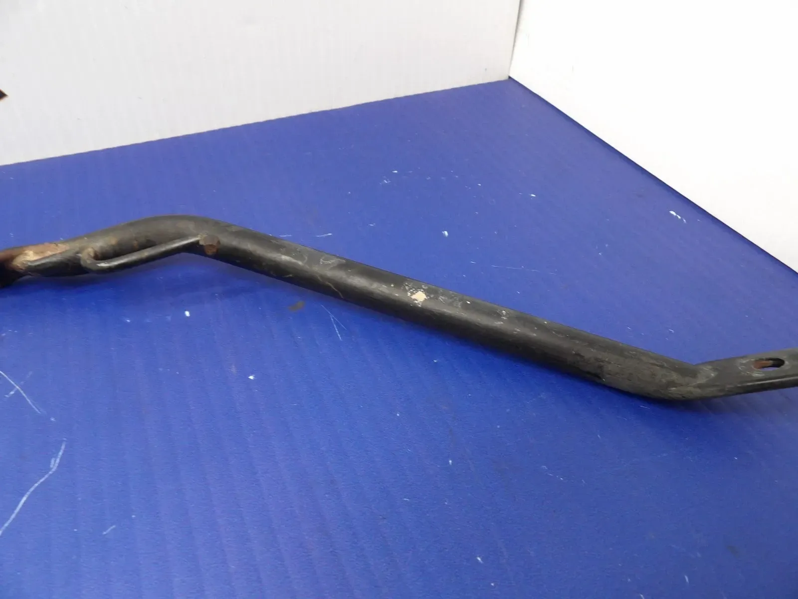 2001 Yamaha Blaster 200 Front Fender Stay Bracket Mount Support 2XJ-21513-00-00