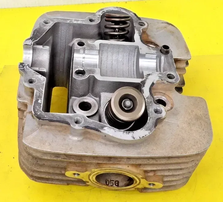 🏁 Cylinder Head Top End Assembly – Fits 2004 Suzuki LT-Z250