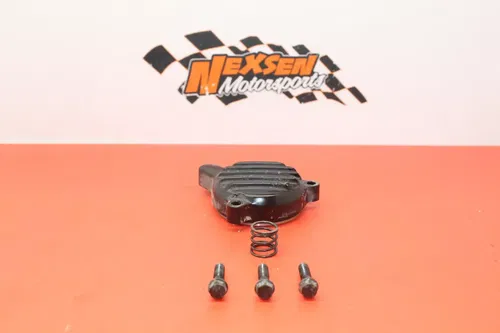 1984 Honda Xr200r Engine Oil Filter Cover