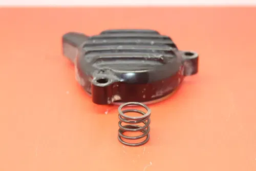 1984 Honda Xr200r Engine Oil Filter Cover