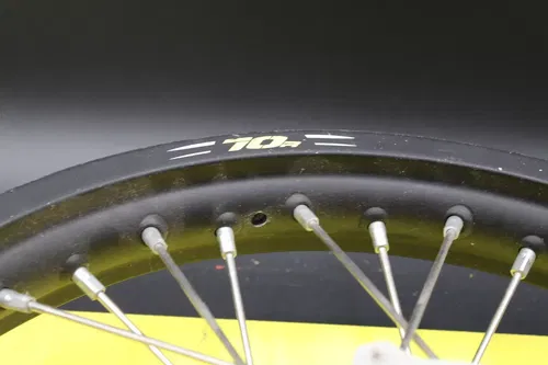 2004 Suzuki Rm250 Rear Back Wheel Rim Hub