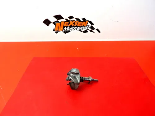 2005 Honda CRF450R Water Pump Impeller w/ Shaft 19215-MEB-670