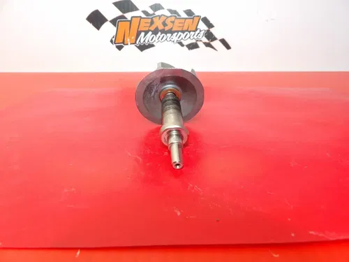 2005 Honda CRF450R Water Pump Impeller w/ Shaft 19215-MEB-670