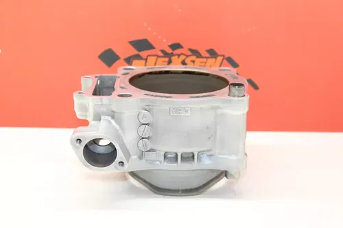 2004 Honda Crf450r Engine Motor Cylinder Bore Jug