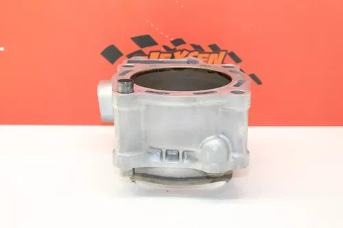 2004 Honda Crf450r Engine Motor Cylinder Bore Jug