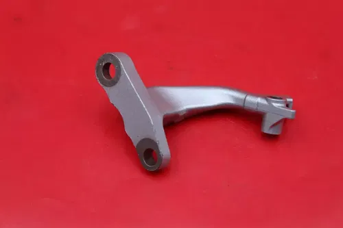 2000 Honda Xr650r Right Footrest Peg Bracket