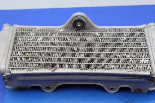 2000 Yamaha Yz250 Right Engine Motor Cooling Cooler Radiator