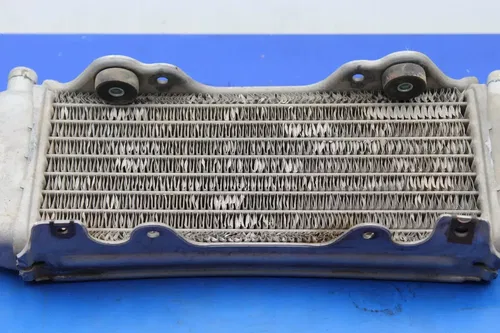 2000 Yamaha Yz250 Right Engine Motor Cooling Cooler Radiator