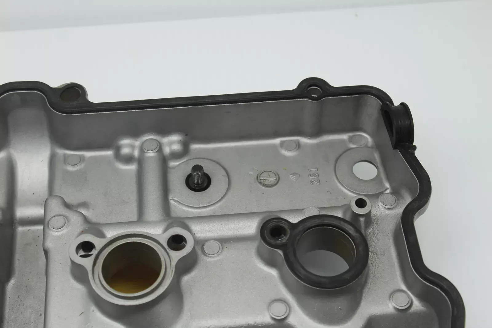 1999 Suzuki Katana 600 Engine Top End Cylinder Head Cover
